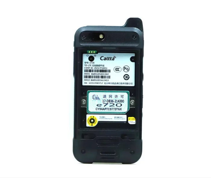 Caltta E720 Two Way Radio - close-up
