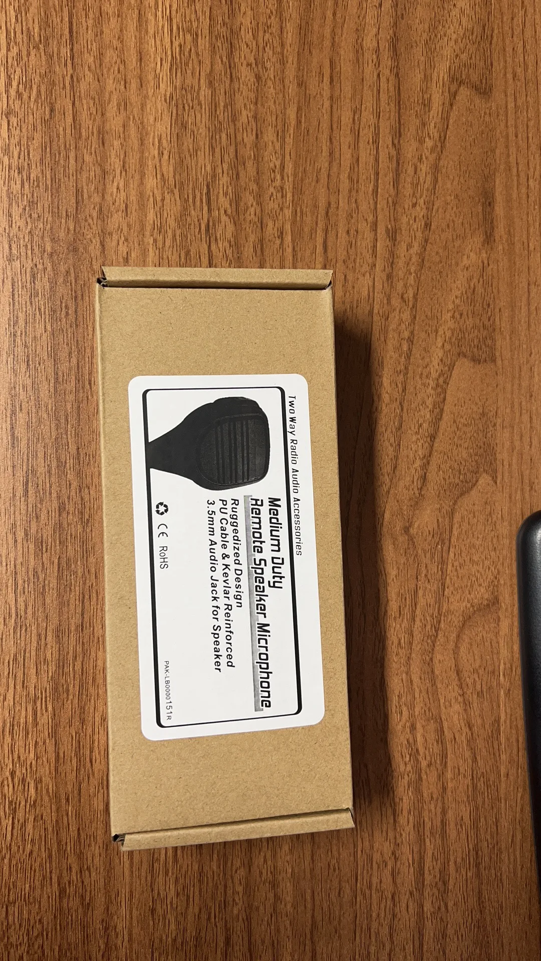 KME-98B Microphone for Kirisun Walkie Talkie DP990 & DP980 - High-Quality Two Way Radio Accesso