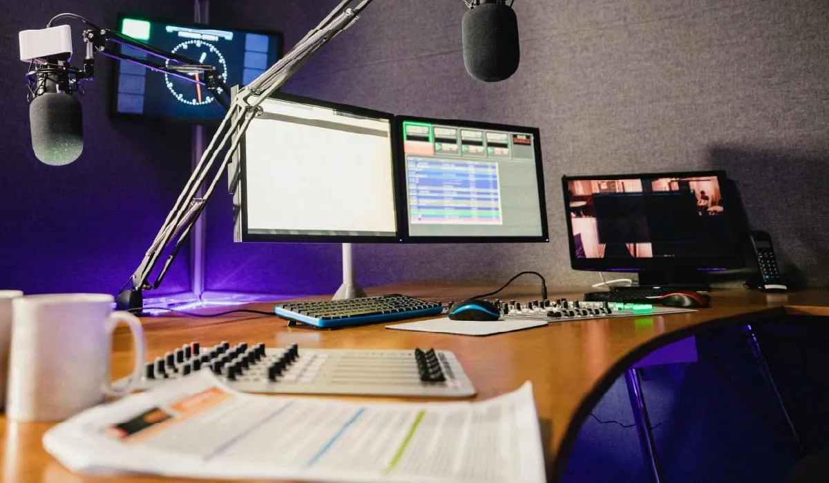 Comprendre les équipements radio au service de la coordination des concerts