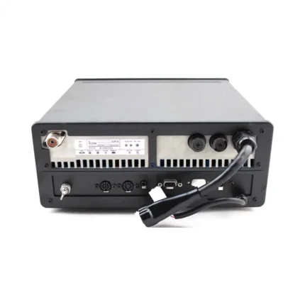 Ic-m700 Two Way Radio - detail view