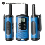 Motorola TLKR-T40 walkie talkie is license free and includes key features such as LCD display, 8 channels and up to 4 km range - Image 5