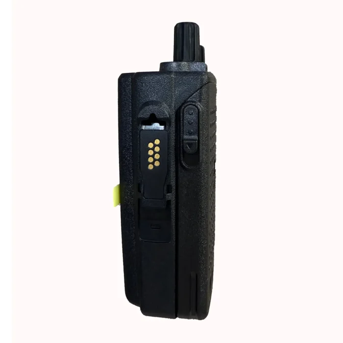 Motorola Dp3661e Two Way Radio - package contents