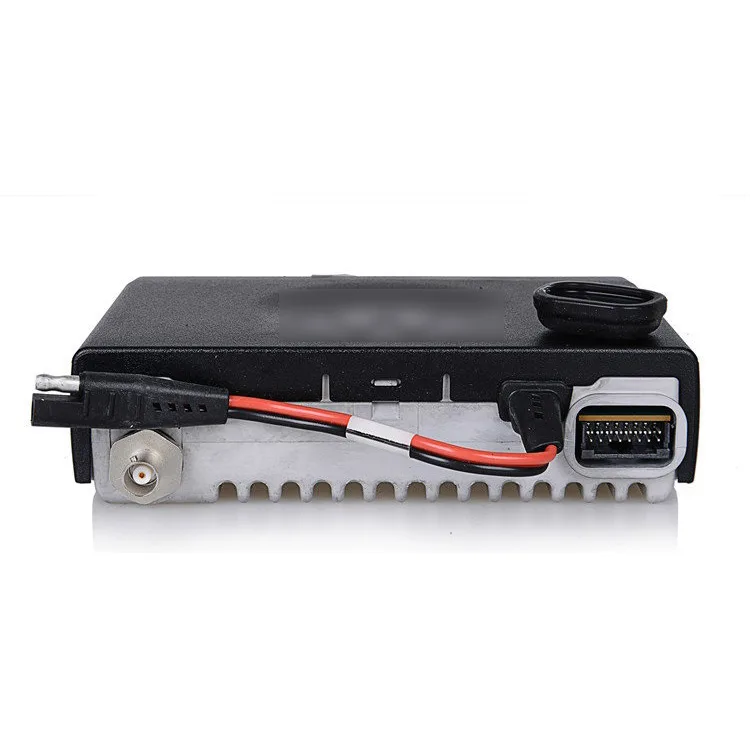 Motorola Gm3689 Two Way Radio - detail view راديو ثنائي الاتجاه Motorola Gm3689