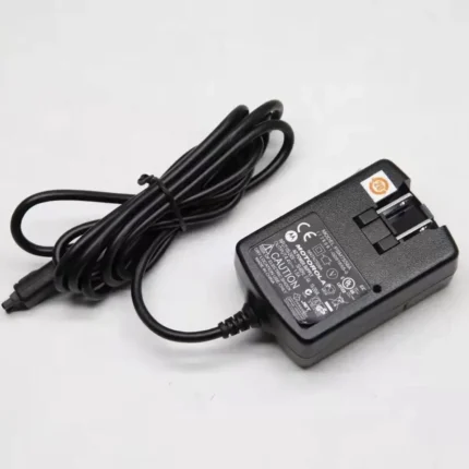 Motorola NNTN7558 Two Way Radio - front view