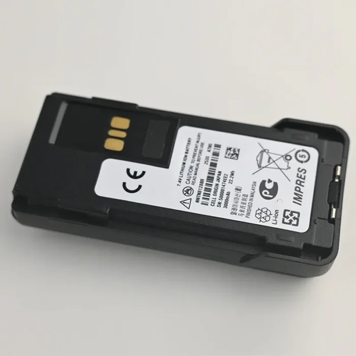 Motorola Nntn8128 Batteries - close-up