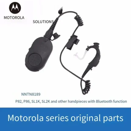 Motorola NNTN8189 Two Way Radio - detail view