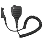 Motorola Nntn8382b Two Way Radio - in-hand use