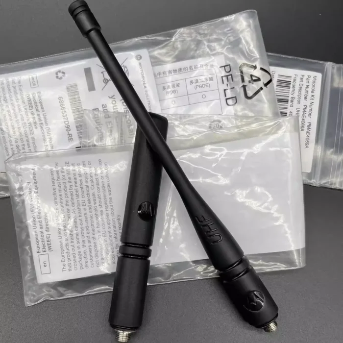 Motorola Pmad4136 Two Way Radio - close-up
