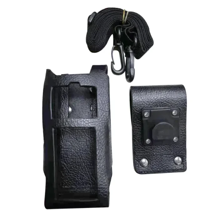 Motorola PMLN5888 Two Way Radio - package contents