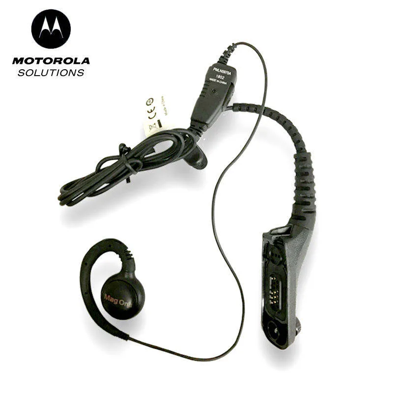 Motorola Pmln5975 Two Way Radio - front view Motorola Pmln5975 Two Way Radio - front view