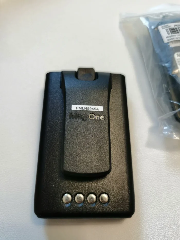Motorola Pmnn4423 Two Way Radio - detail view