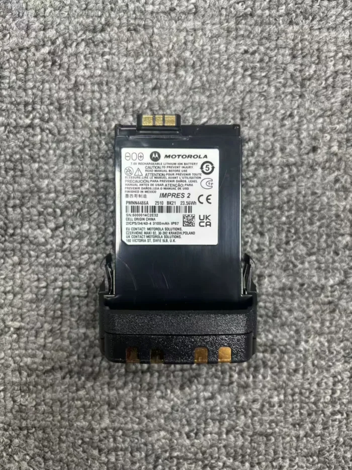 Motorola Pmnn4486 Batteries - in-hand use