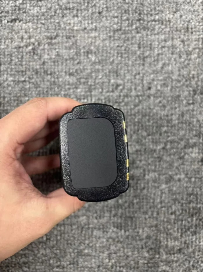Motorola Pmnn4486 Batteries - close-up