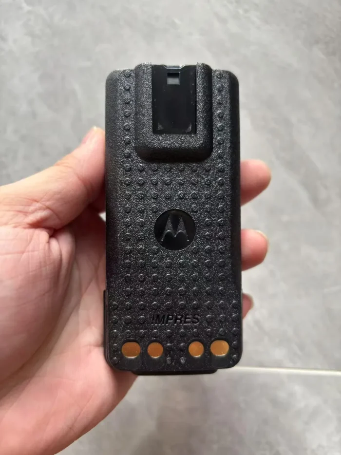Motorola Pmnn4490 Two Way Radio - close-up