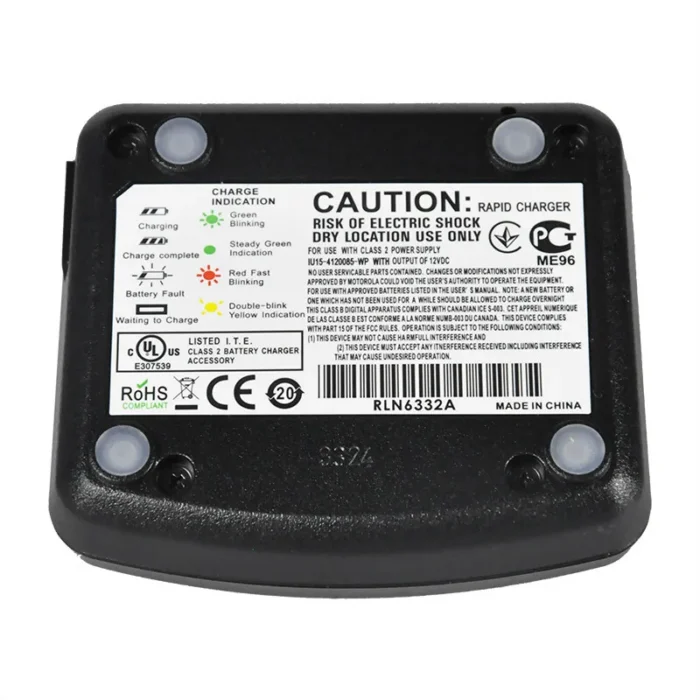 Motorola Rln6304 Two Way Radio - in-hand use