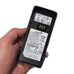 بطارية OEM PMNN4600 فائقة النحافة ليثيوم 2100 مللي أمبير متوافقة مع جهاز اللاسلكي R2 ثنائي الاتجاه