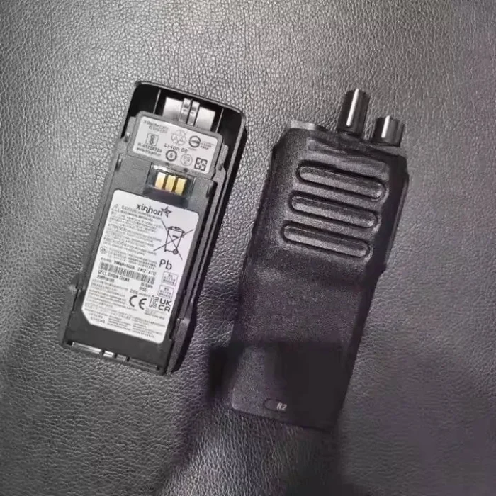بطارية OEM PMNN4600 فائقة النحافة ليثيوم 2100 مللي أمبير متوافقة مع جهاز اللاسلكي R2 ثنائي الاتجاه