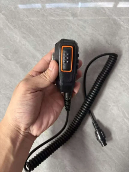 Sm16a1 Handheld Portable Microphone Ptt Remote Speaker for Md785 Md788 Md610 Md789 Two-way Car Radio - detail view