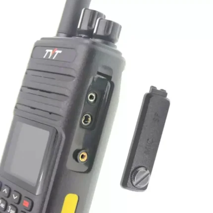 TYT Th-uv8200 Two Way Radio - package contents