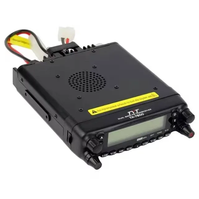 TYT Th7800 Two Way Radio - in-hand use TYT Th7800 Radio Dua Arah