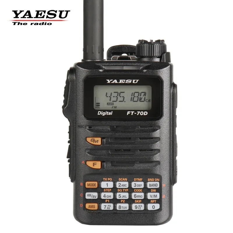 Yaesu 70dr Two Way Radio - in-hand use راديو ثنائي الاتجاه Yaesu 70dr